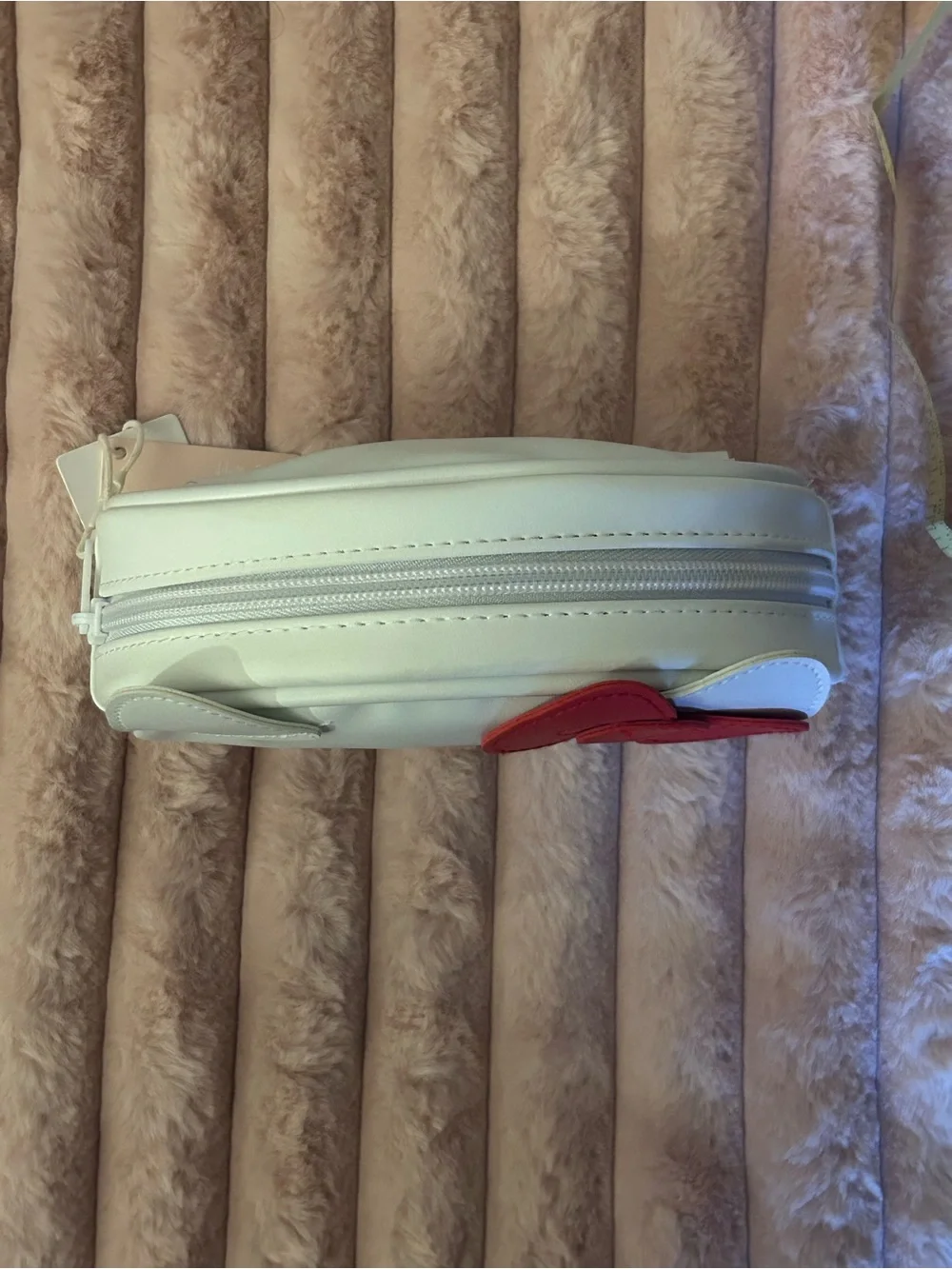 Hello Kitty White belt Bag with Red Bow